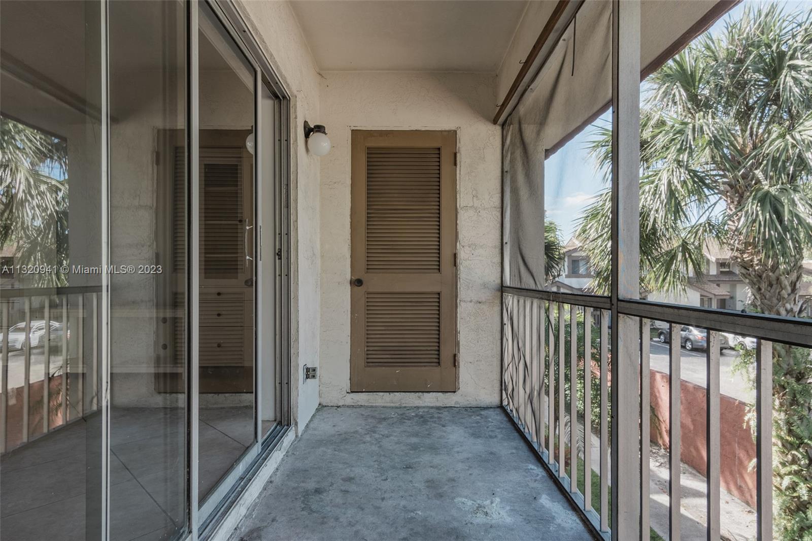 Jacaranda Plantation, FL 33324 - Photo 19 of 22 a view of a balcony