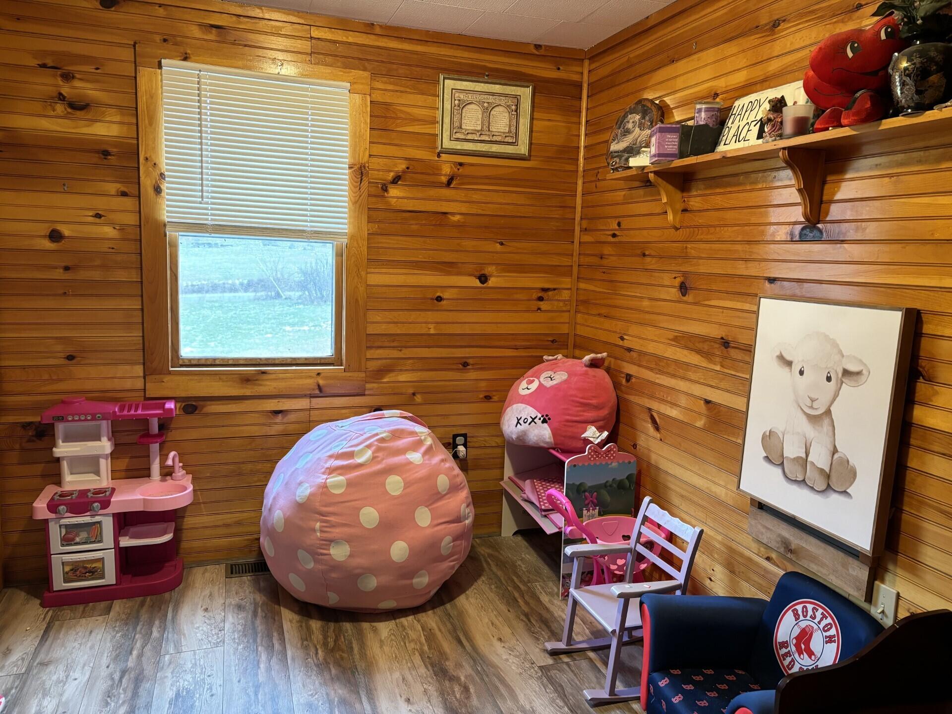 115 North Searsport Road Frankfort, ME 04438 - Photo 16 of 22 thumbnail_IMG_3553