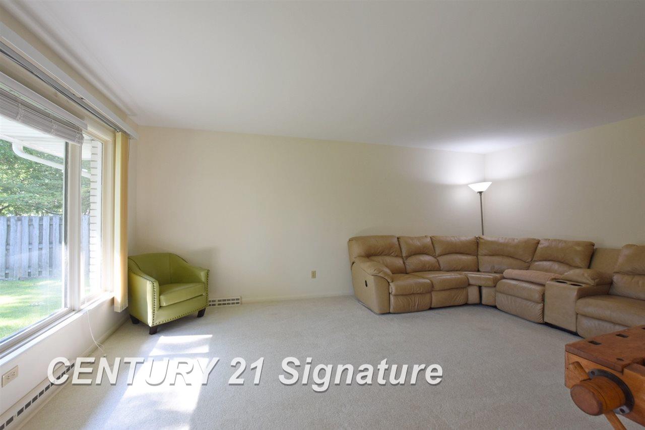 4262 Dirker Road Saginaw, MI 48638 - Photo 12 of 29