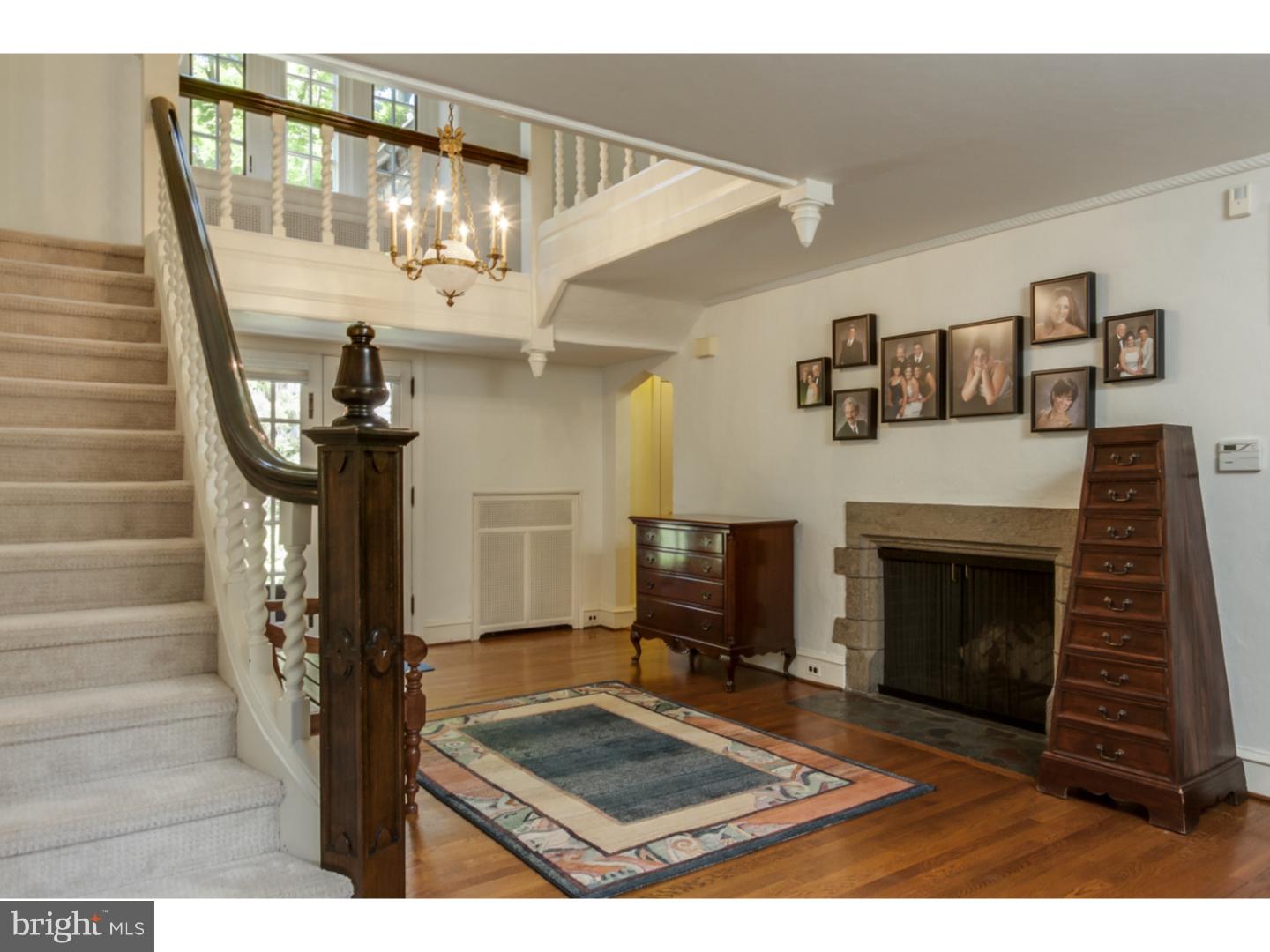 1346 Panther Road Rydal, PA 19046 - Photo 4 of 22 Foyer