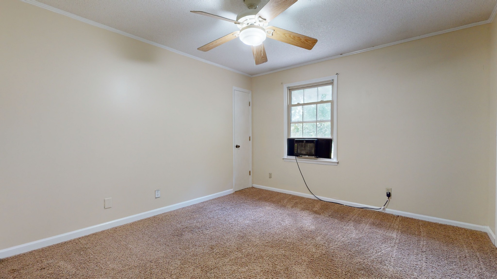 511 Limestone Road Elora, TN 37328 - Photo 34 of 55 a view of empty room with ceiling fan