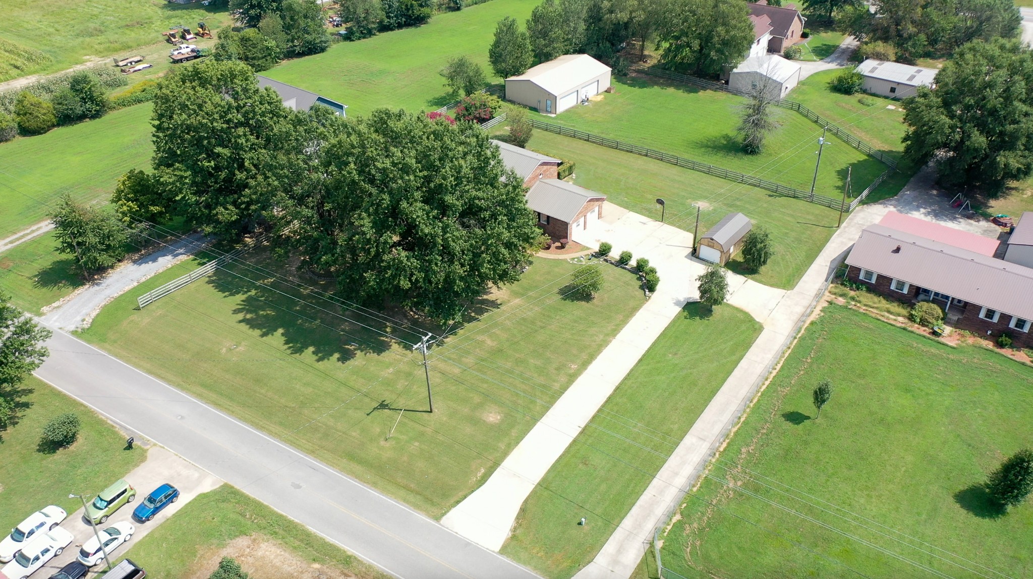 511 Limestone Road Elora, TN 37328 - Photo 41 of 55 a view of a yard with an outdoor seating