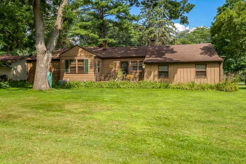1811 Hillcrest Road Rockford, IL 61108 - Photo 2 of 37 Gallery Image 2