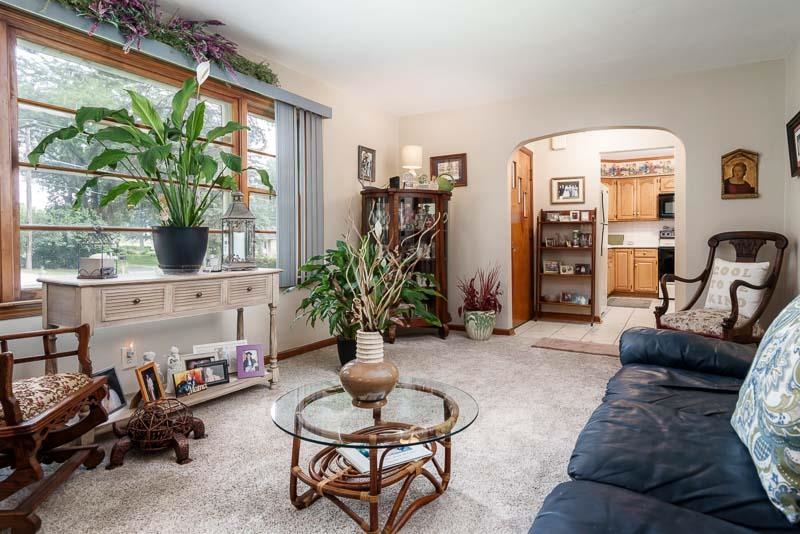 1811 Hillcrest Road Rockford, IL 61108 - Photo 7 of 37 Gallery Image 7