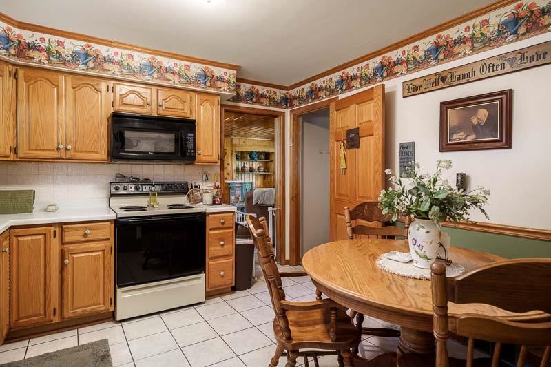 1811 Hillcrest Road Rockford, IL 61108 - Photo 8 of 37 Gallery Image 8