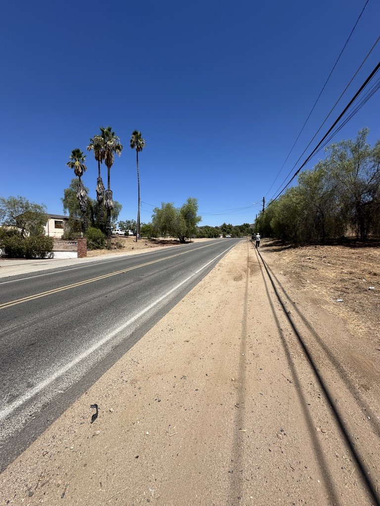 0 Goetz Road Menifee, CA 92587 - Photo 5 of 10 a view of a swimming pool with a yard