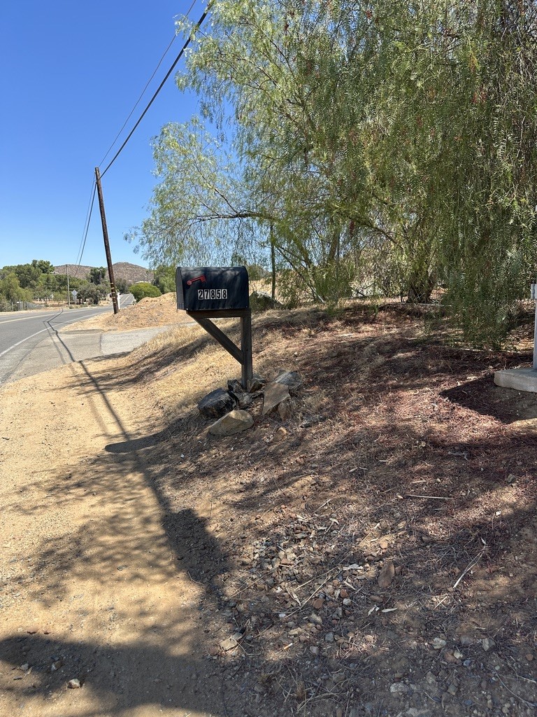 0 Goetz Road Menifee, CA 92587 - Photo 9 of 10 a view of a backyard with a patio