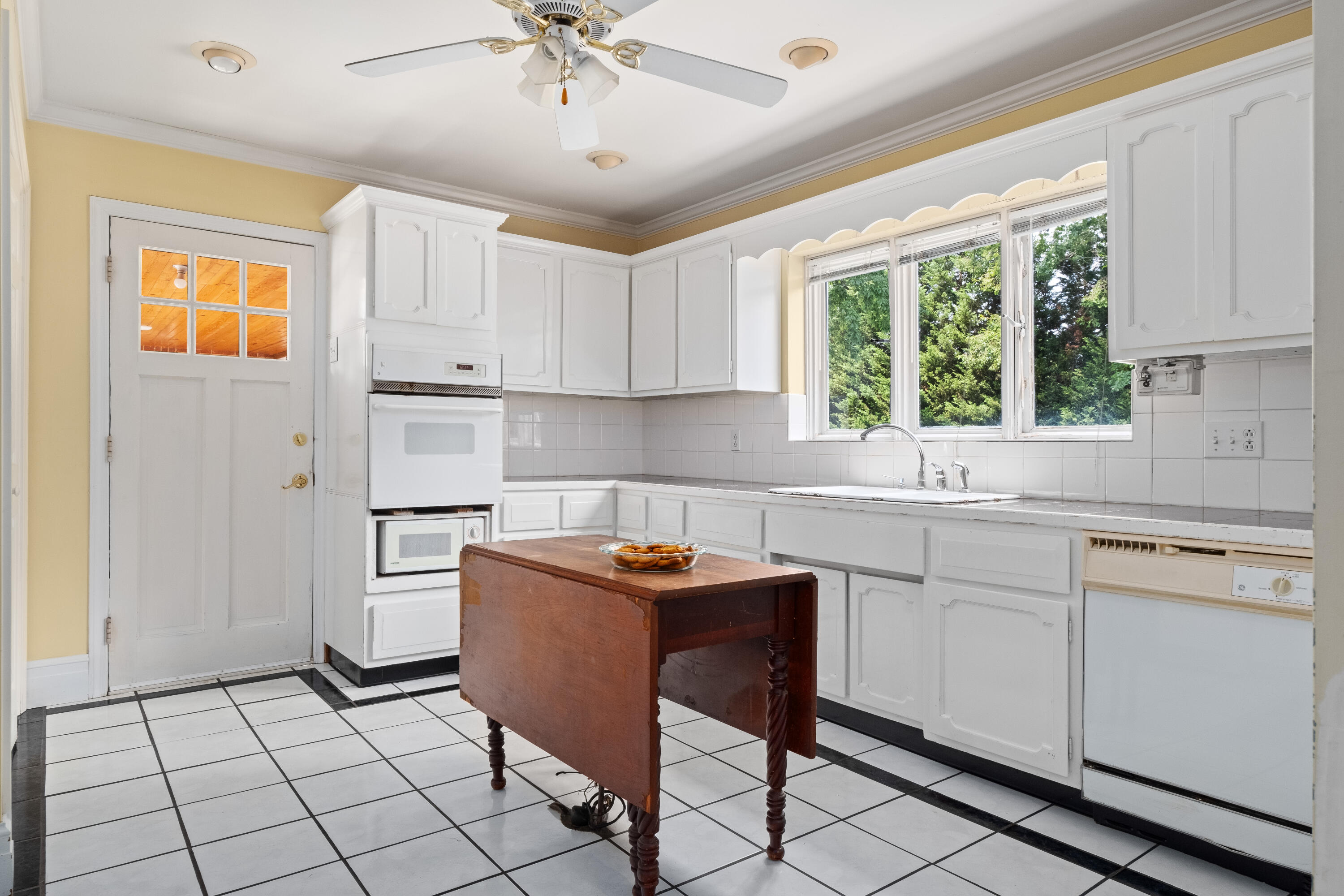 1809 Stratford Road Kingsport, TN 37664 - Photo 28 of 48 WBP-Stratford Rd-56