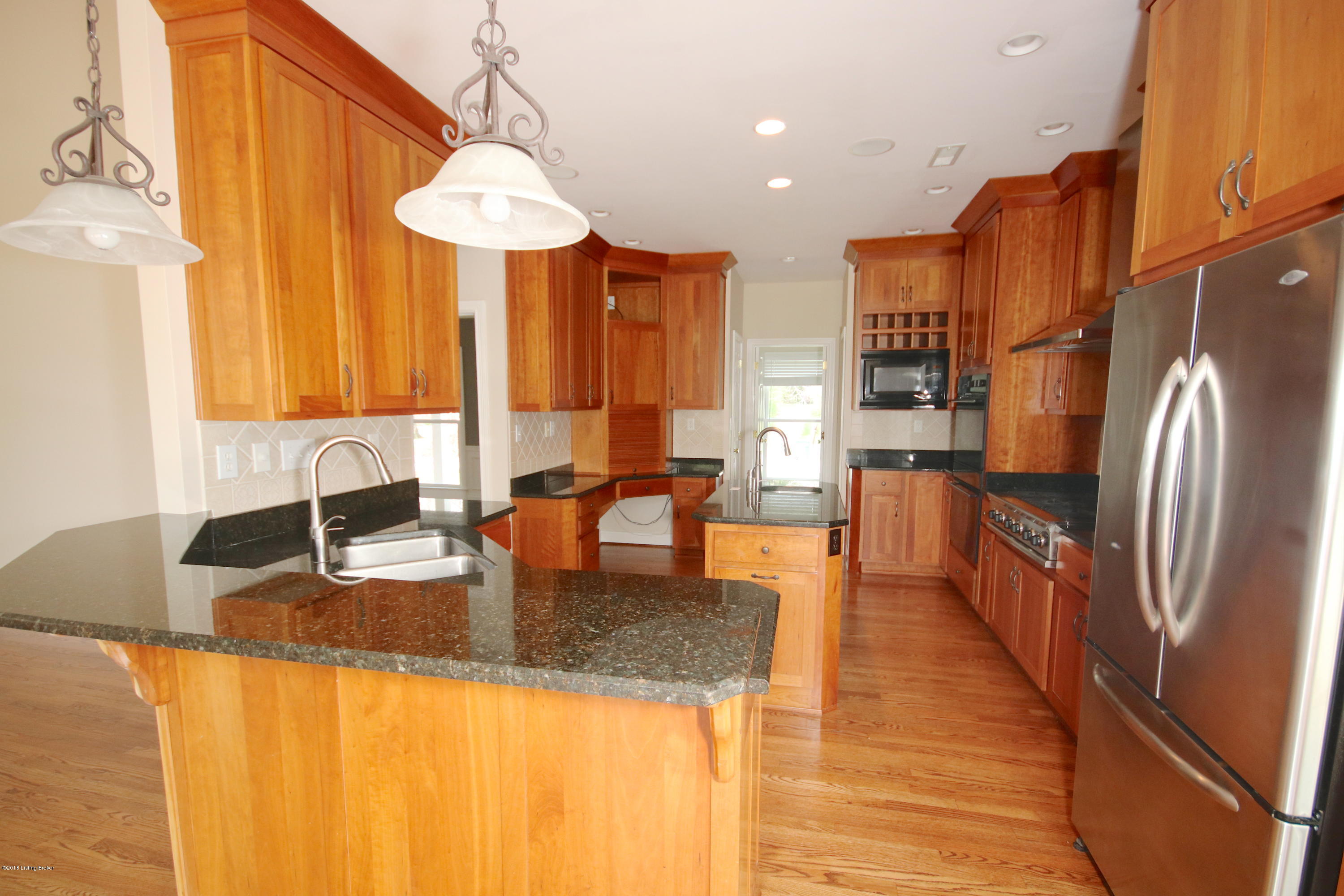 13402 Creekview Road Prospect, KY 40059 - Photo 12 of 50 Kitchen