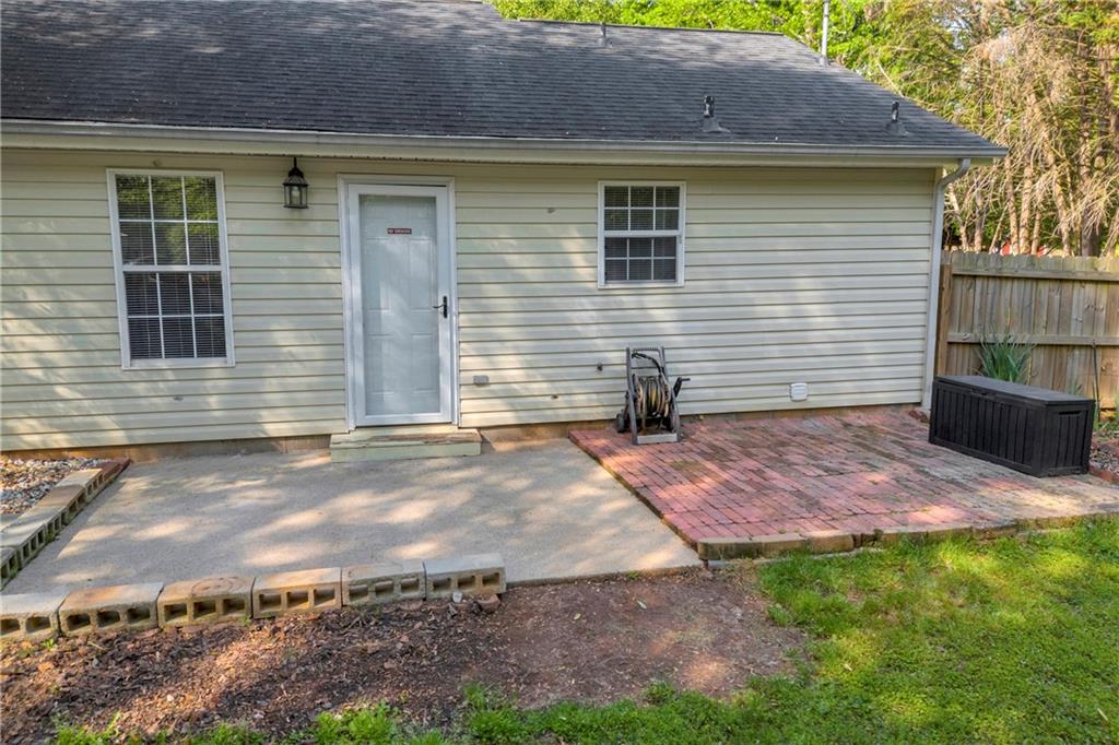 40 Mimosa Street Winder, GA 30680 - Photo 8 of 53