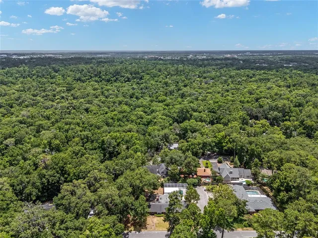 $585,000 | 2821 Northwest 12th Place, Gainesville, FL 32605