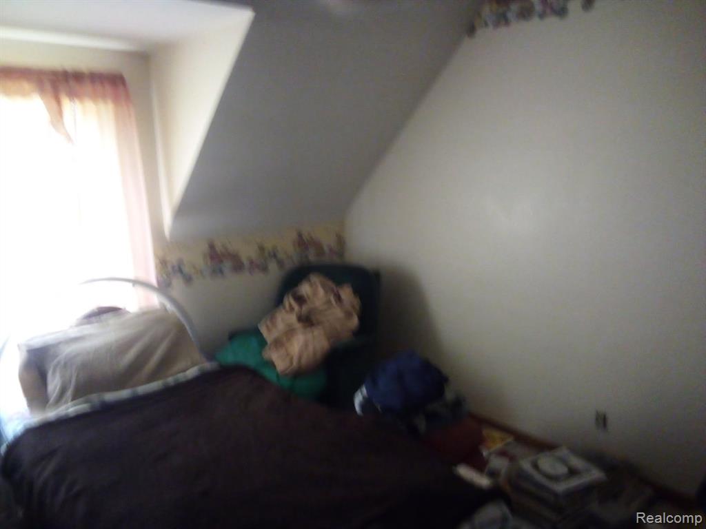 5255 North Seymour Road Flushing, MI 48433 - Photo 6 of 44