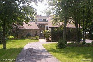 23970 Chapman Road Macomb, MI 48042 - Photo 1 of 1 Front of home