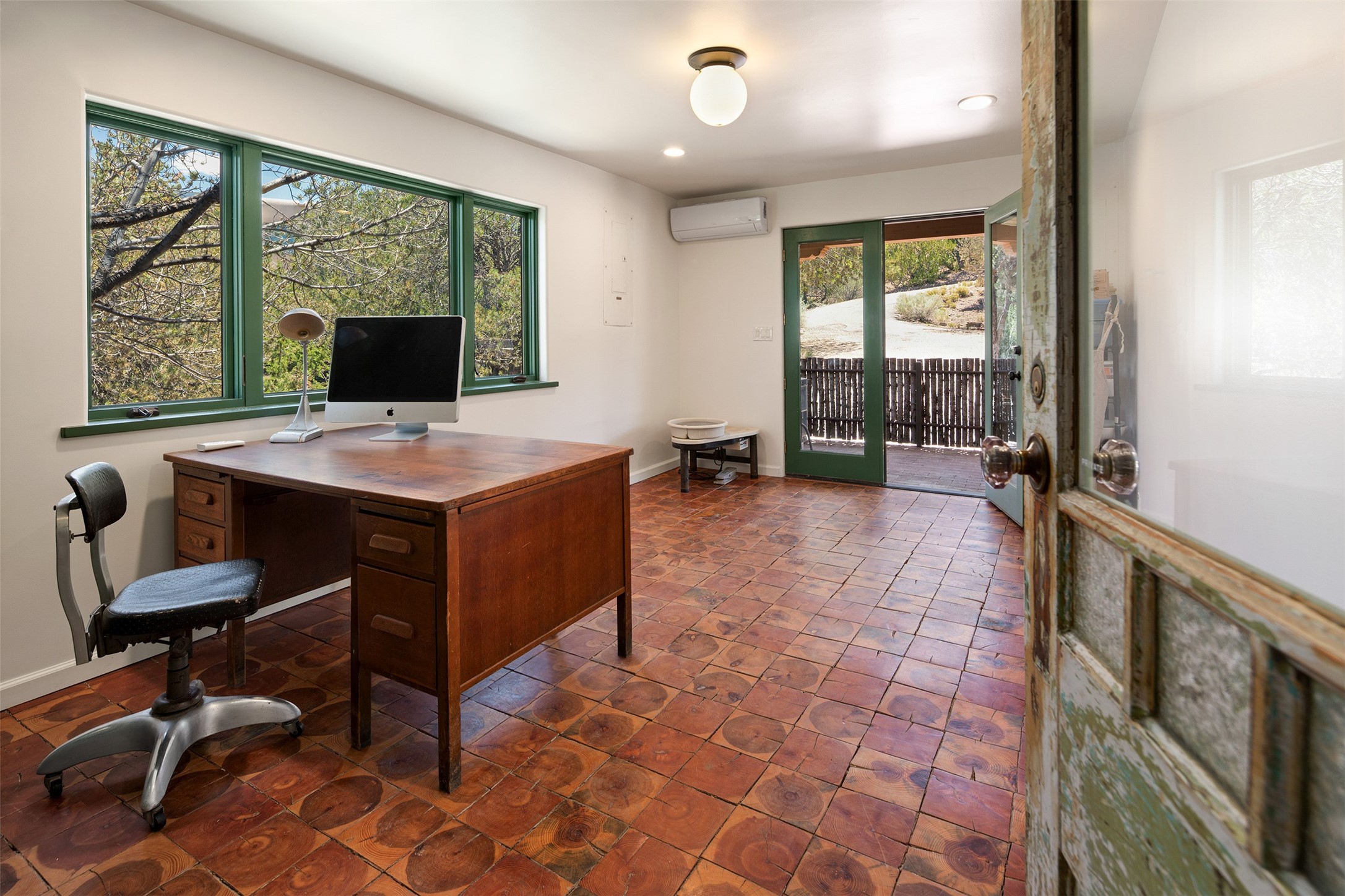 1026 Stagecoach Road Santa Fe, NM 87501 - Photo 27 of 59 Gallery Image 27