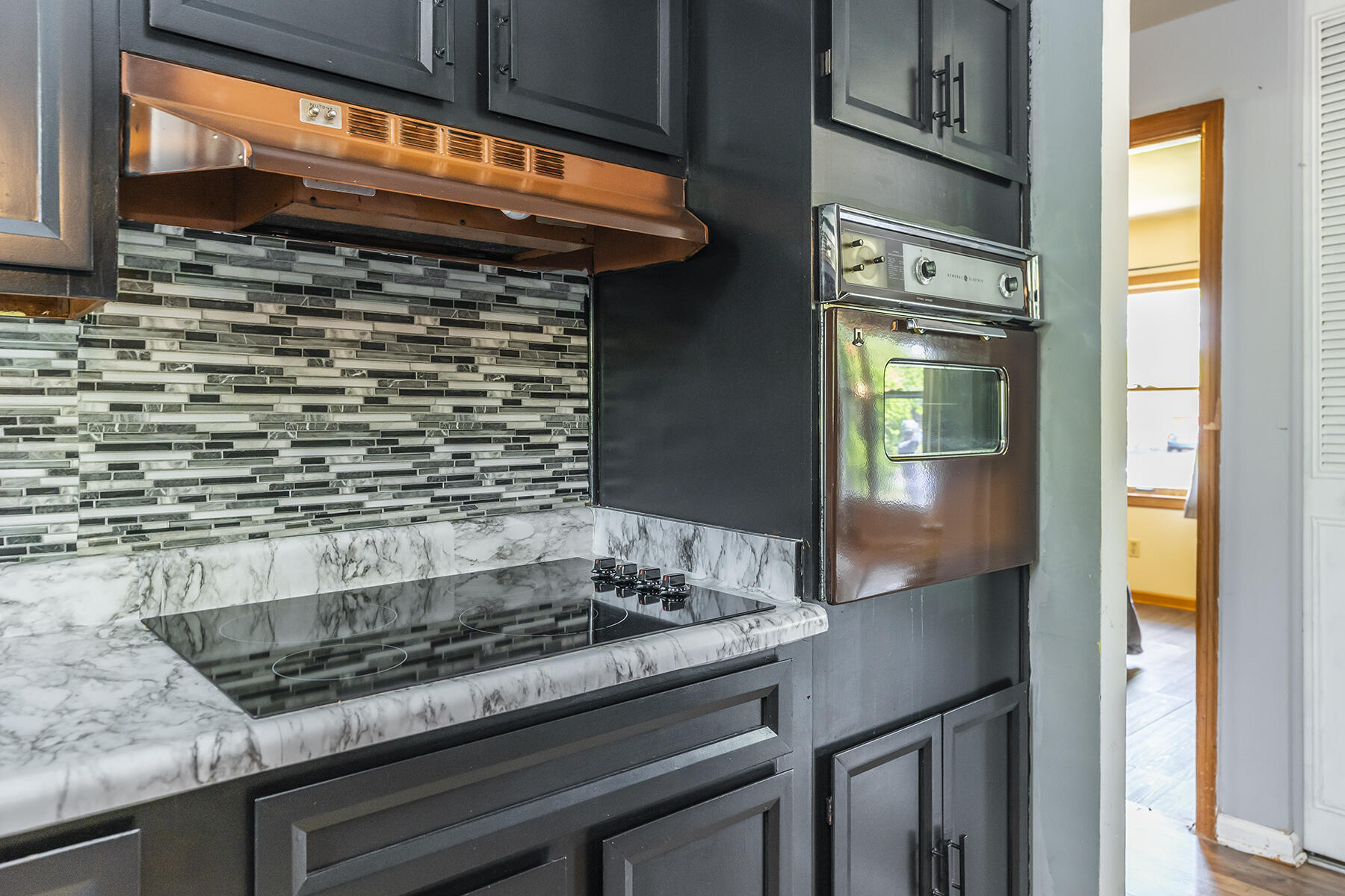 1819 Raleigh Road Lexington, KY 40505 - Photo 11 of 27 1819raliegh11 copy