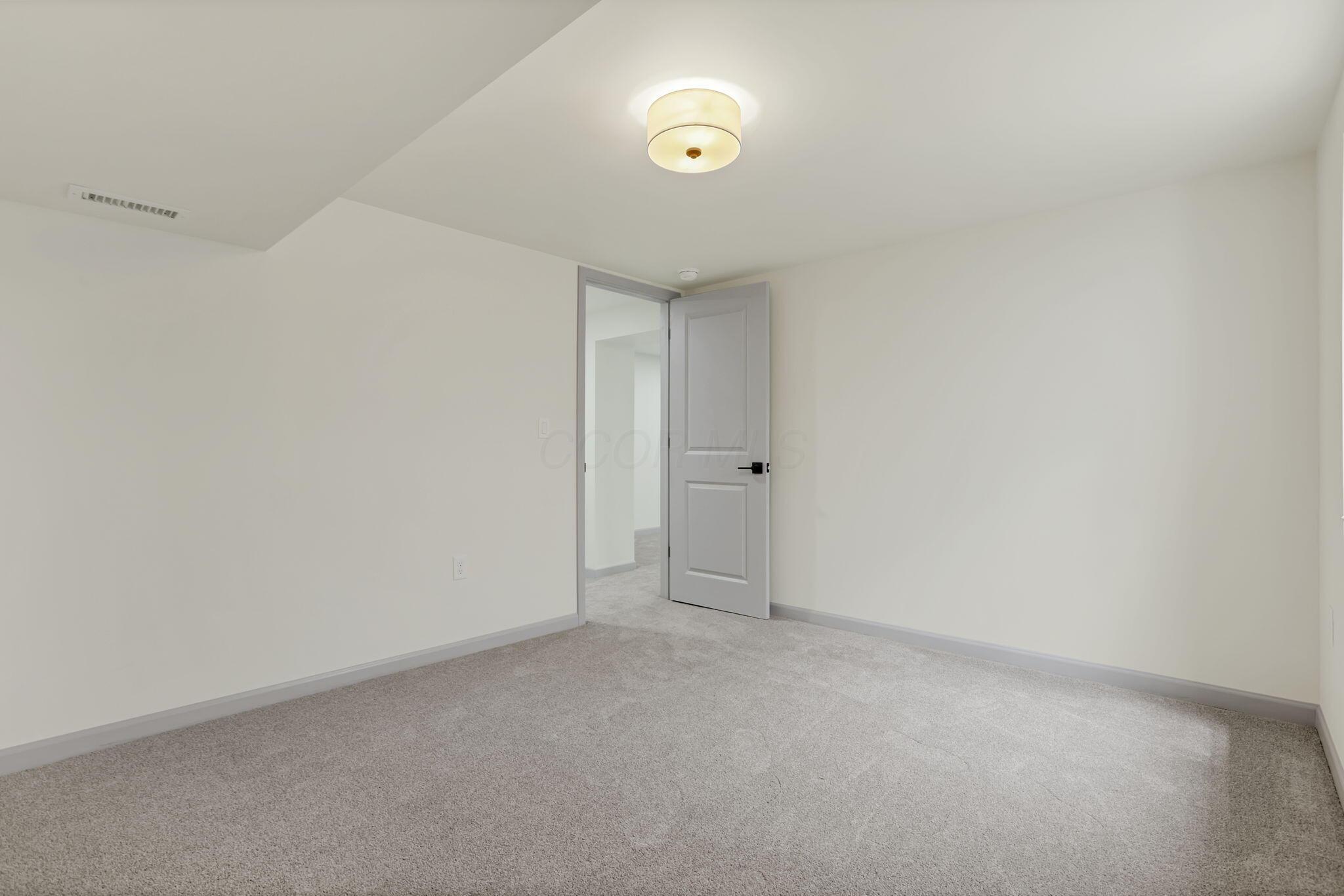 1285 Kingsgate Road Columbus, OH 43221 - Photo 38 of 50 Basement bedroom 4