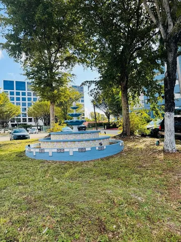 $2,300 | 5050 Northwest 7th Street, Unit 806, Miami, FL 33126