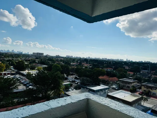 $2,300 | 5050 Northwest 7th Street, Unit 806, Miami, FL 33126