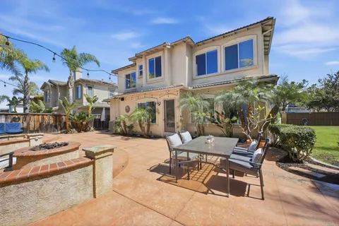 $1,698,900 | 4682 Meadow Drive, Carlsbad, CA 92010