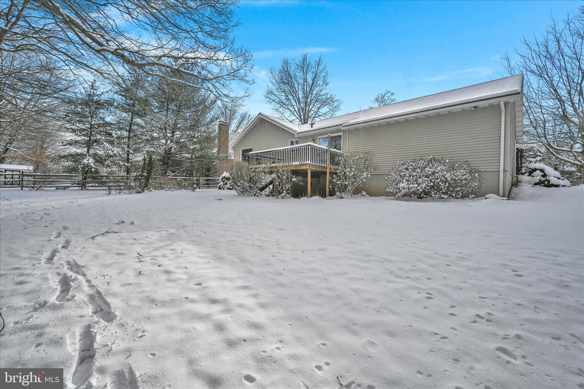 318 Fairview Road Reading, PA 19606 - Photo 40 of 46 Exterior Back