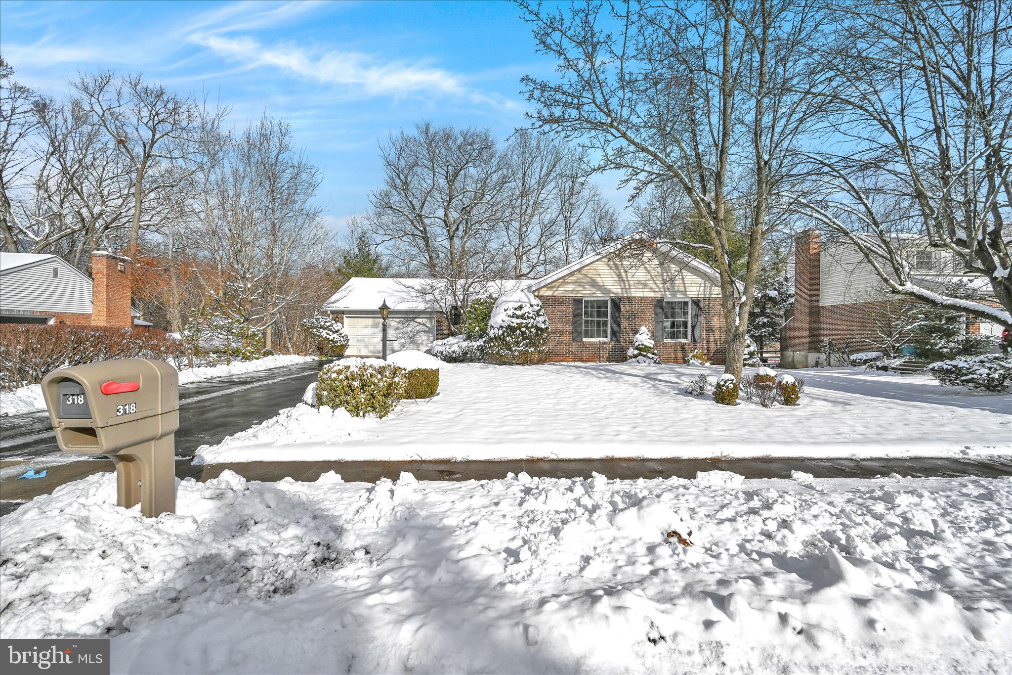 318 Fairview Road Reading, PA 19606 - Photo 6 of 46 Exterior Front