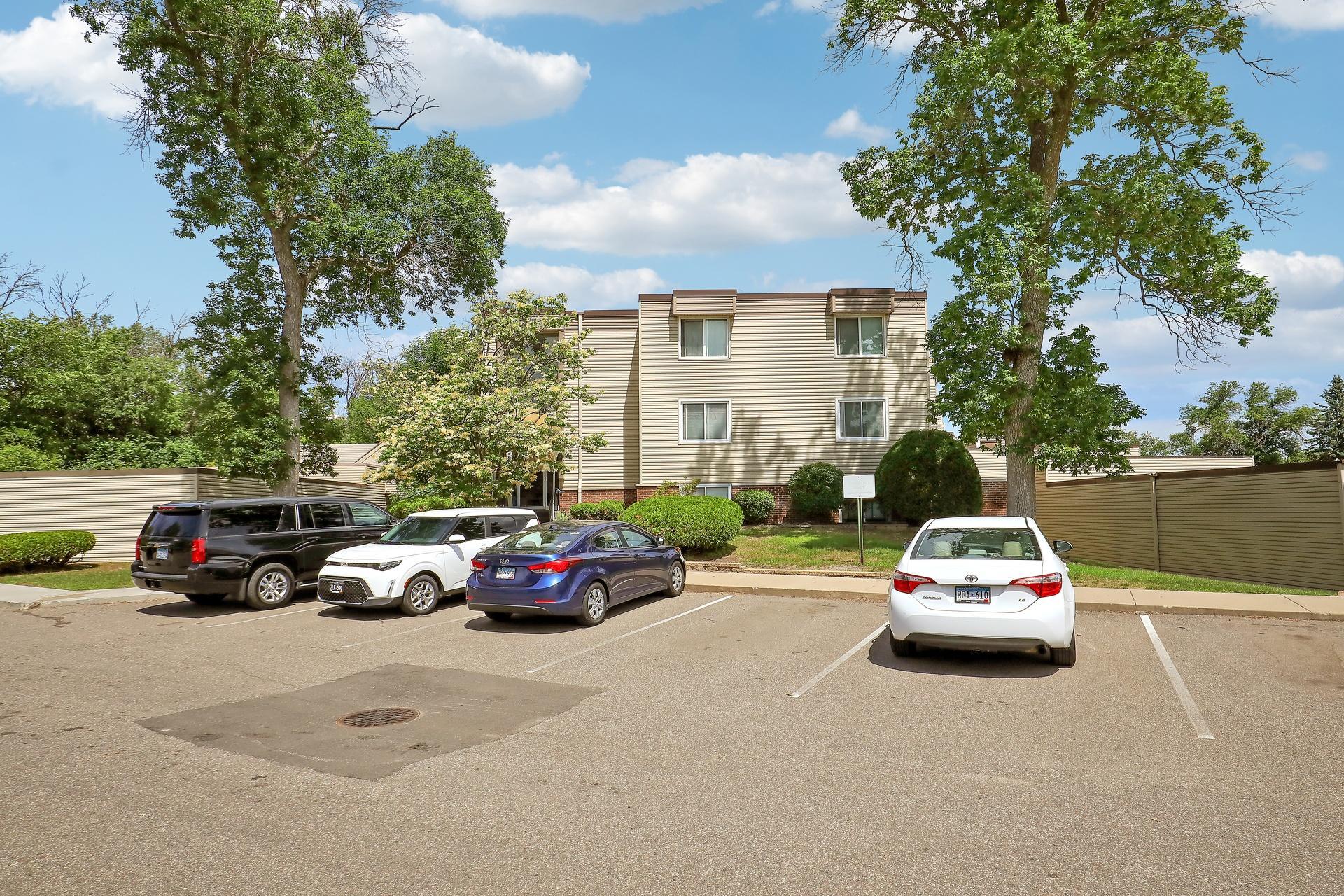 10840 Rockford Road, Unit 212 Plymouth, MN 55442 - Photo 39 of 56