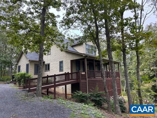 $663,000 | 102 Devils Knob Loop, Roseland, VA 22967