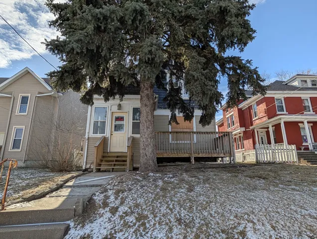 $165,000 | 2940 5th Avenue, Rock Island, IL 61201