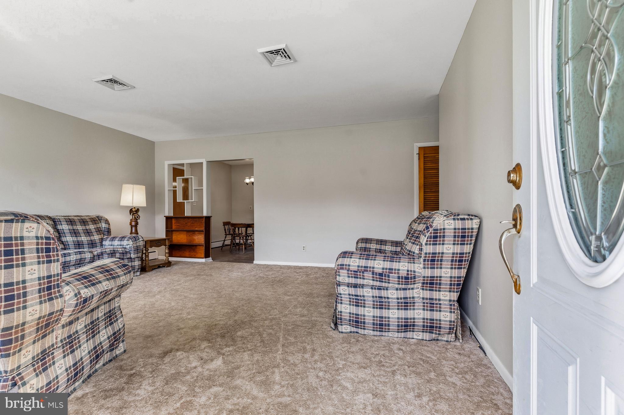 96 Sunrise Drive Rising Sun, MD 21911 - Photo 4 of 23 Living Room