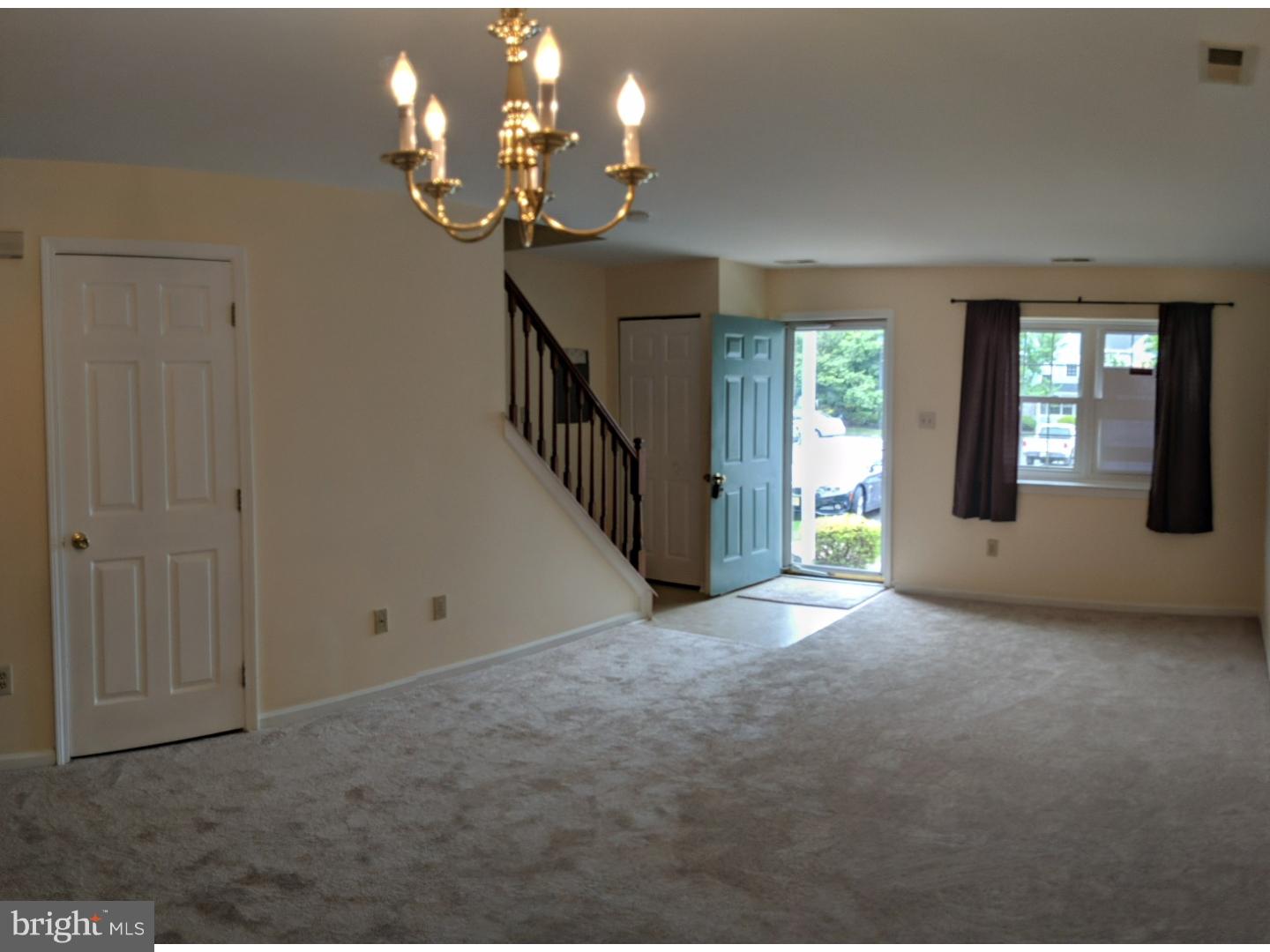 704 Rutland Court Sewell, NJ 08080 - Photo 4 of 17 Living Room