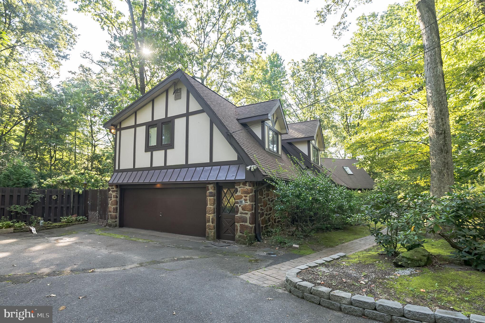 36 Laurel Hill Drive Cherry Hill, NJ 08003 - Photo 2 of 29 Gallery Image 2
