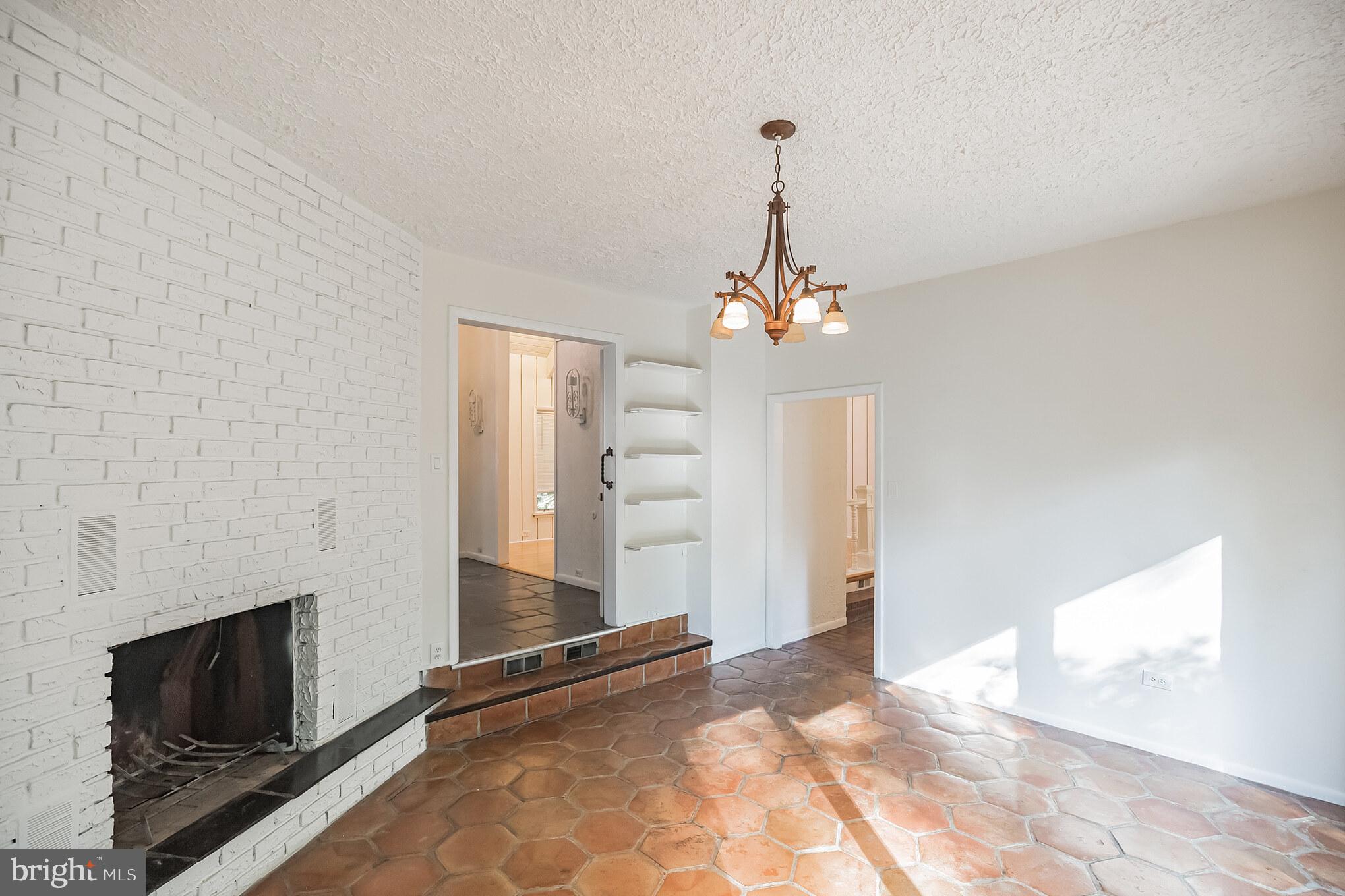 36 Laurel Hill Drive Cherry Hill, NJ 08003 - Photo 13 of 29 Gallery Image 13
