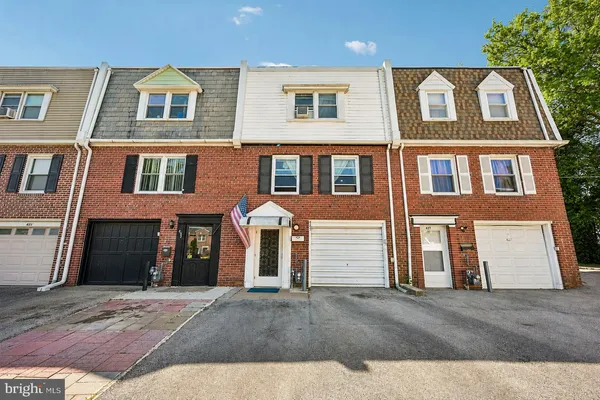 $230,000 | 425 Arlington Avenue, Upper Darby, PA 19082