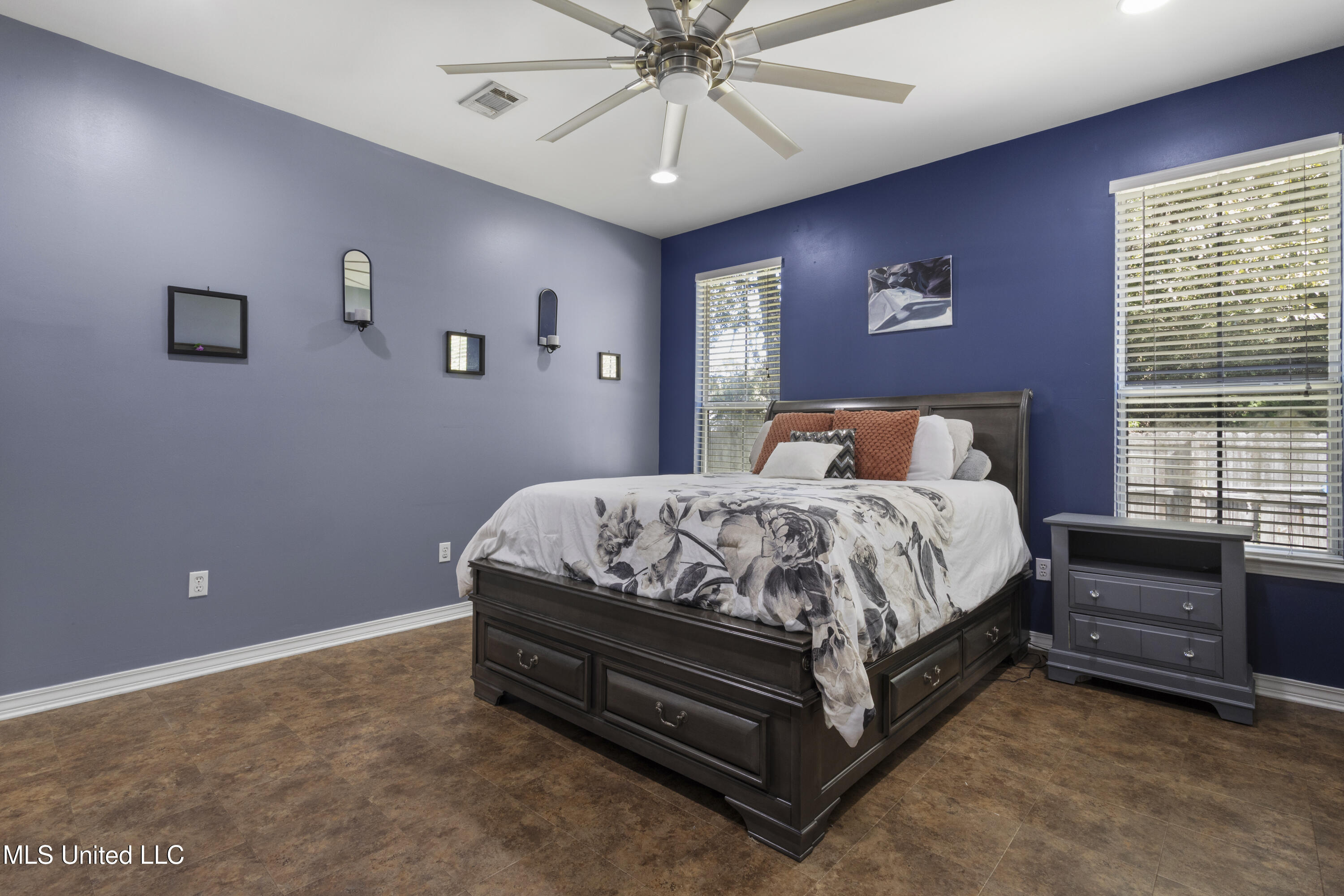 10350 Goodman Road D'Iberville, MS 39540 - Photo 13 of 22 0013