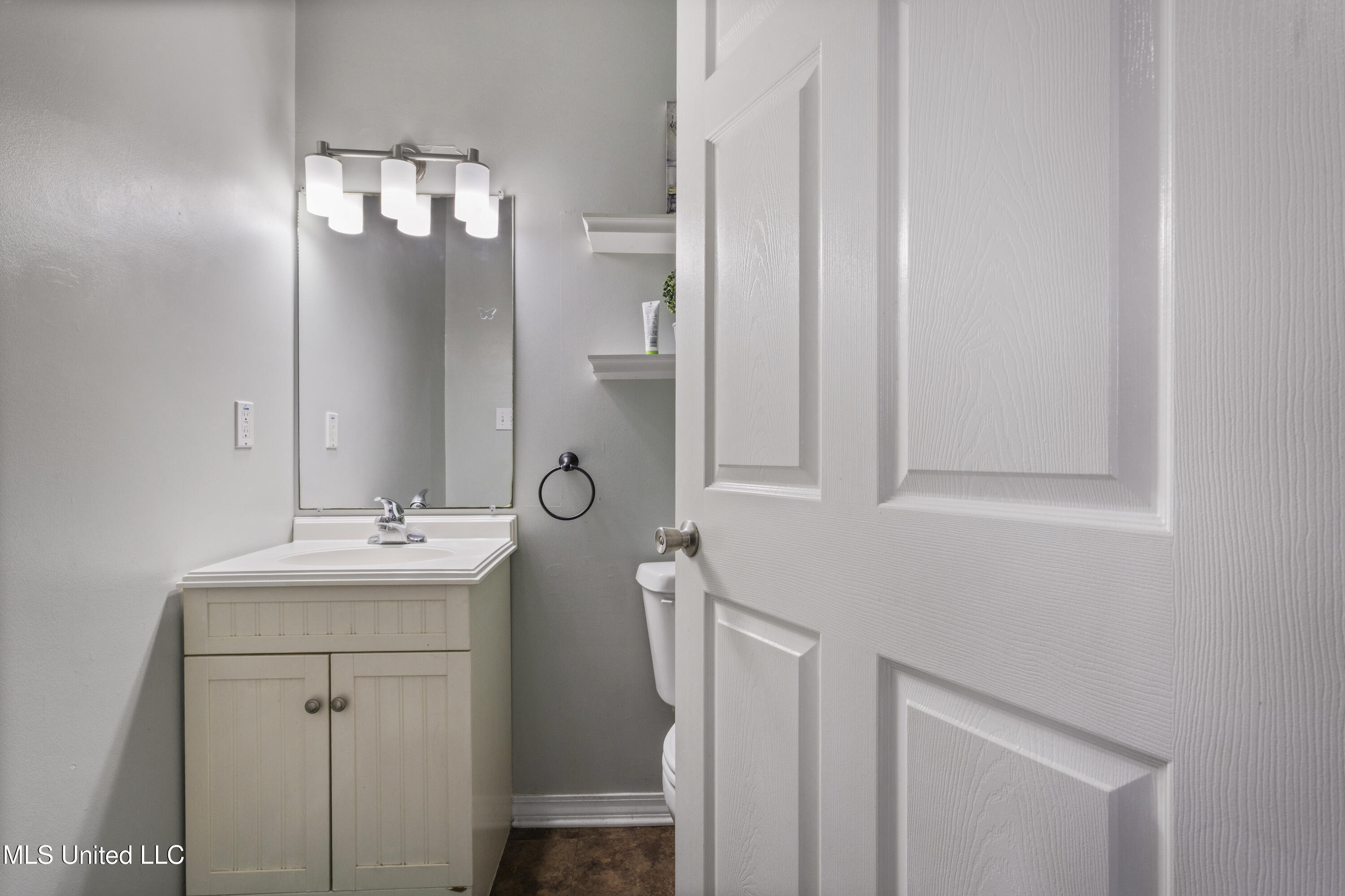 10350 Goodman Road D'Iberville, MS 39540 - Photo 18 of 22 0018