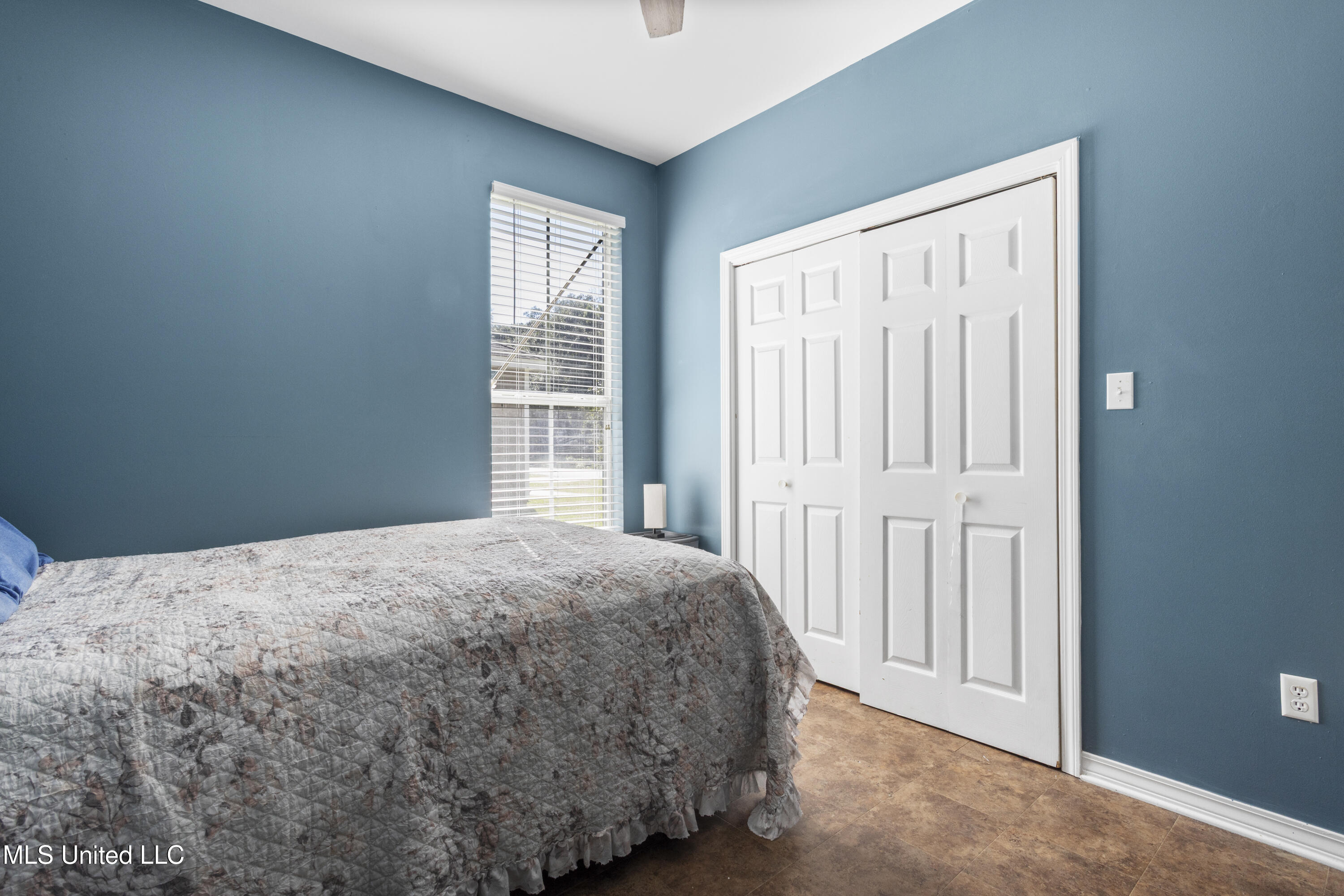 10350 Goodman Road D'Iberville, MS 39540 - Photo 19 of 22 0019