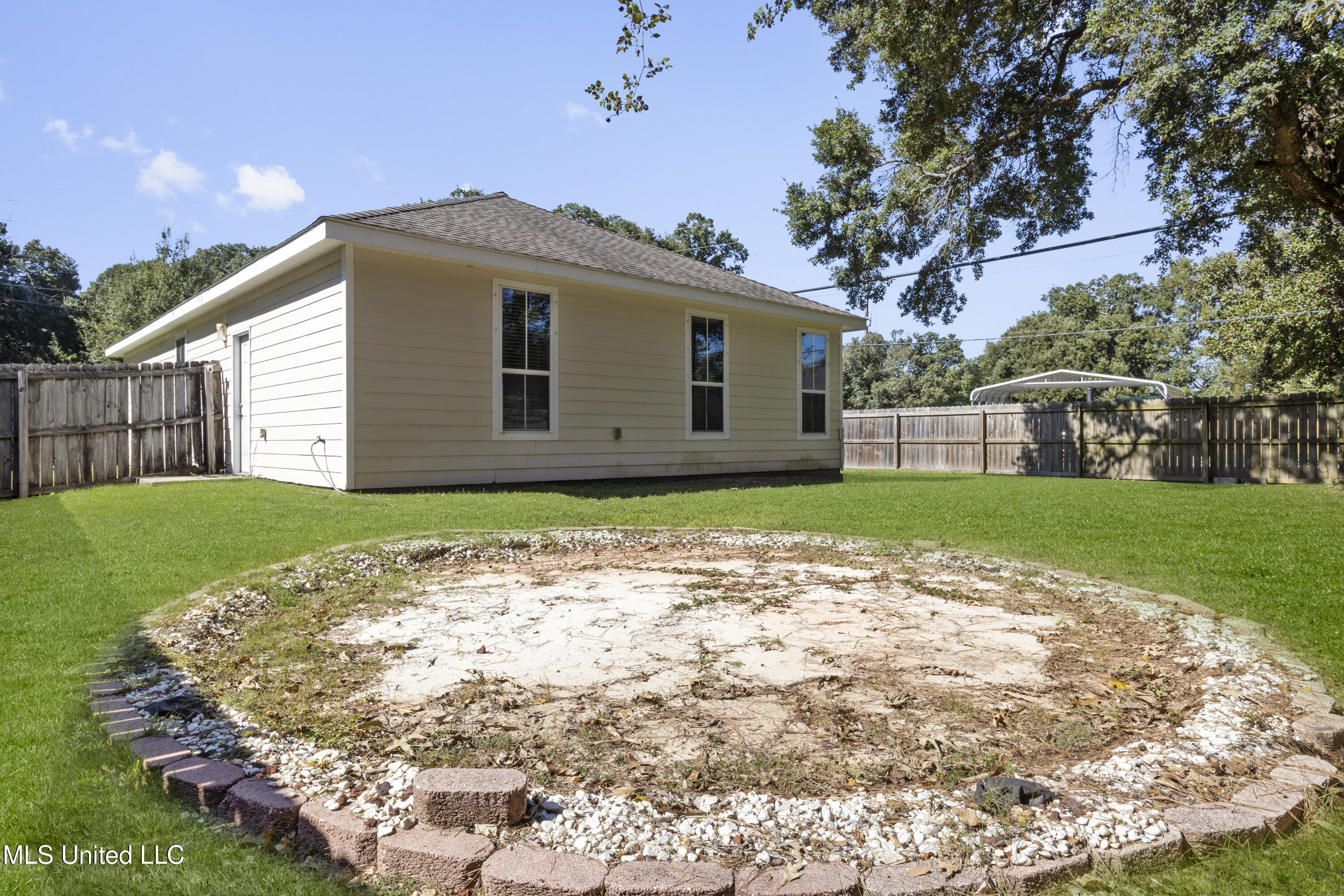 10350 Goodman Road D'Iberville, MS 39540 - Photo 20 of 22 0020