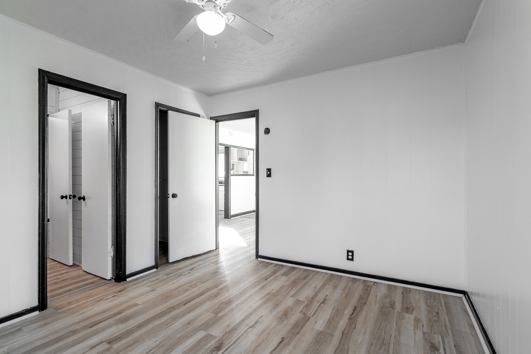 513 Patterson Road Columbus, IN 47203 - Photo 17 of 34 Gallery Image 17