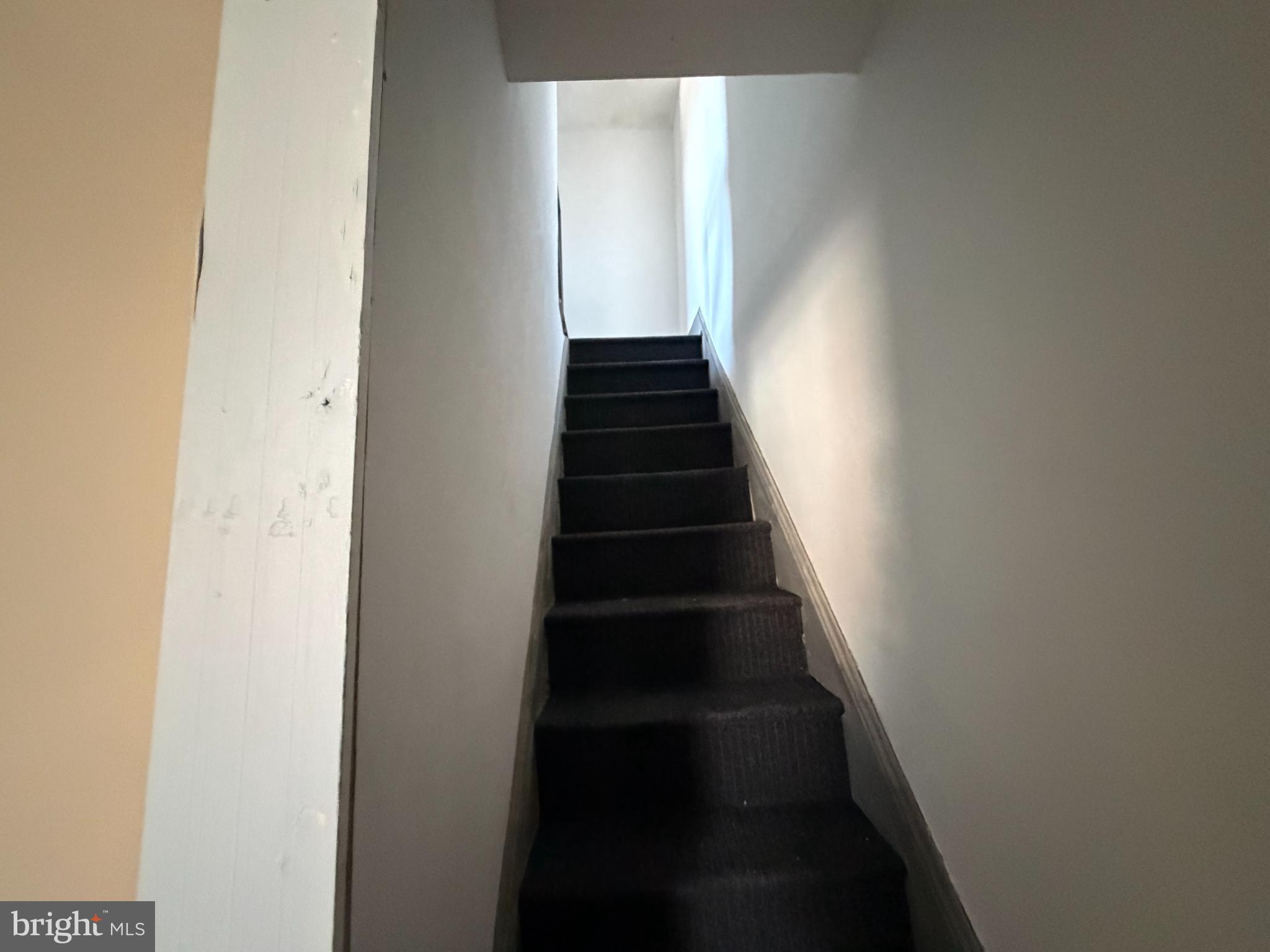 1410 Pennington Road Trenton, NJ 08618 - Photo 6 of 15 a view of entryway