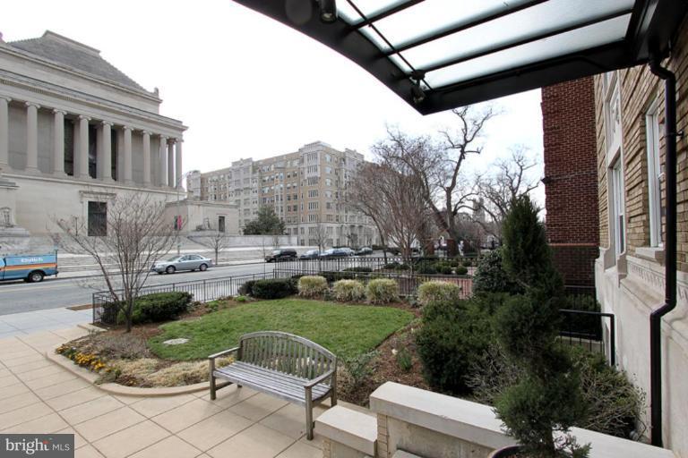 1750 16th Street Northwest, Unit 4 Washington, DC 20009 - Photo 13 of 20 a view of a two chairs in a patio