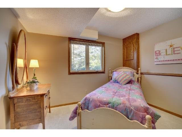 4783 Beacon Hill Road Eagan, MN 55122 - Photo 14 of 18 Gallery Image 14