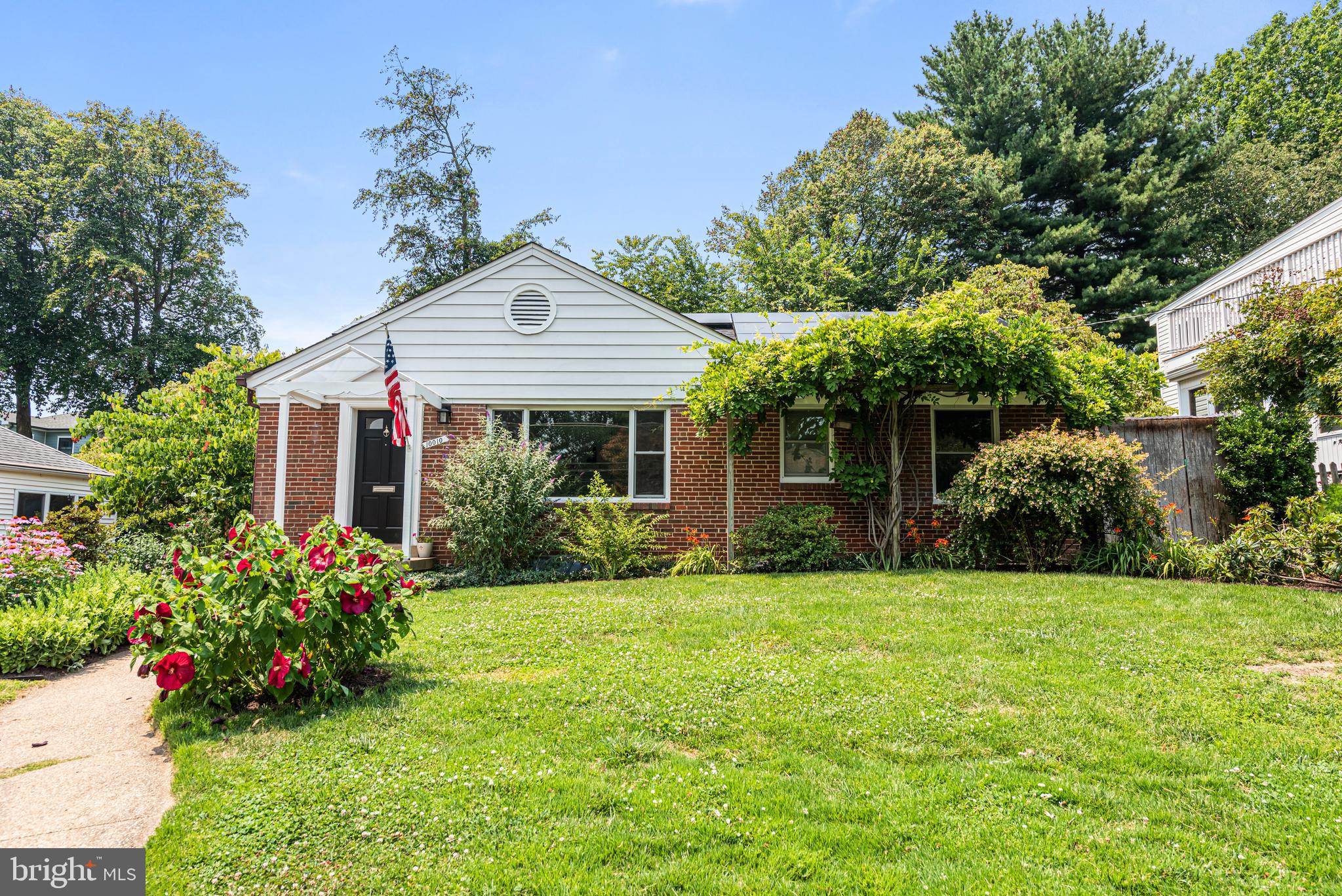 10010 Portland Road Silver Spring, MD 20901 - Photo 1 of 27