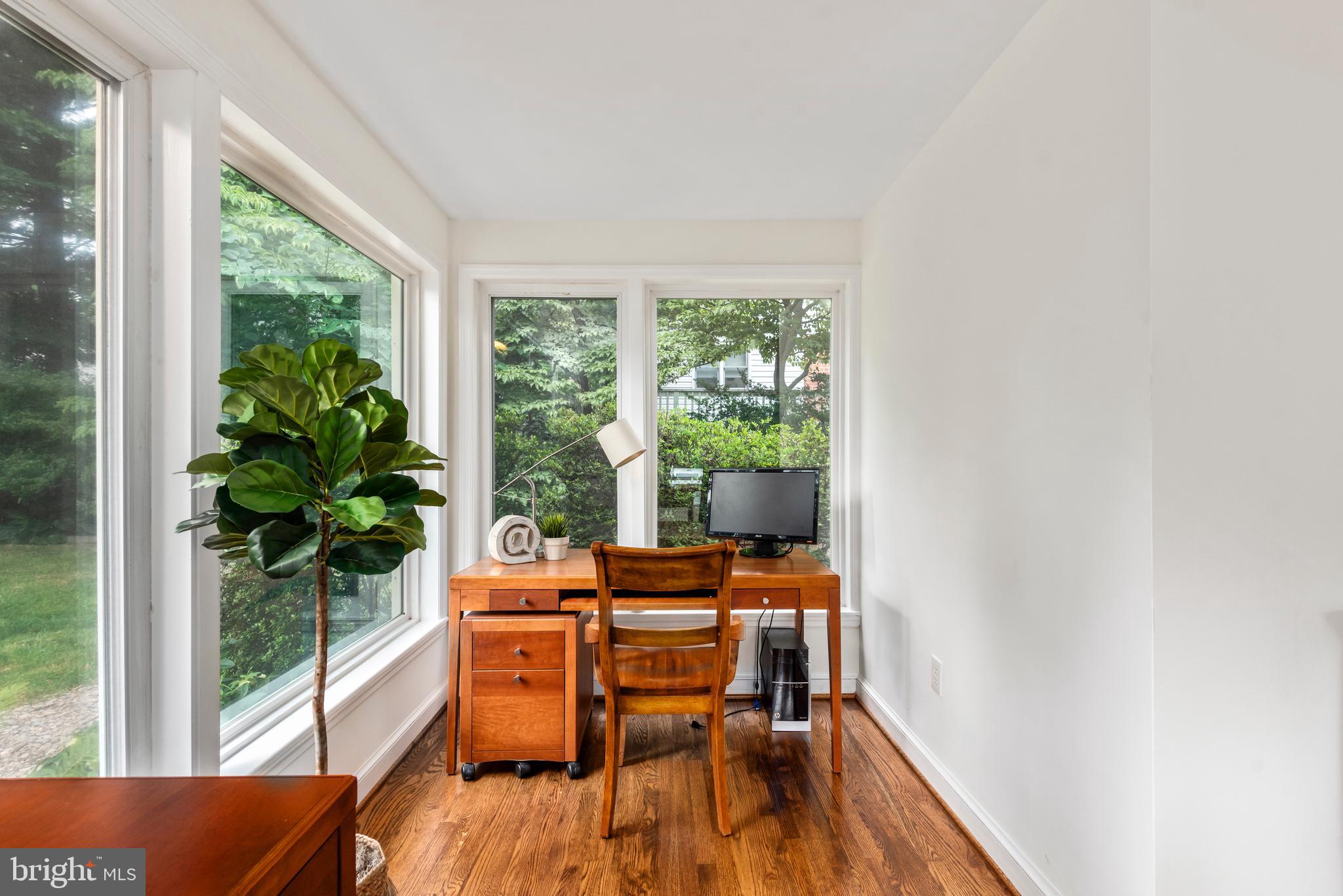 10010 Portland Road Silver Spring, MD 20901 - Photo 11 of 27