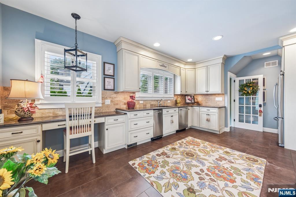 250 Ridge Road Rutherford, NJ 07070 - Photo 15 of 50