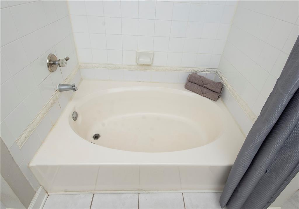 3777 Peachtree Road Northeast, Unit 1416 Atlanta, GA 30319 - Photo 30 of 61