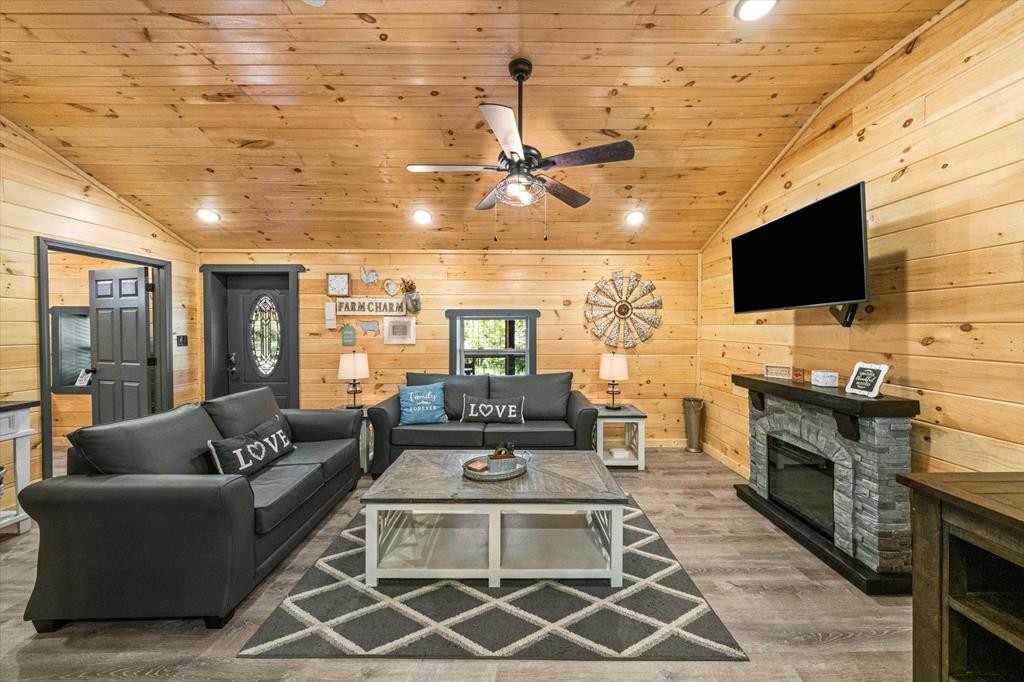 901 Sharp Hollow Road Sevierville, TN 37862 - Photo 7 of 27