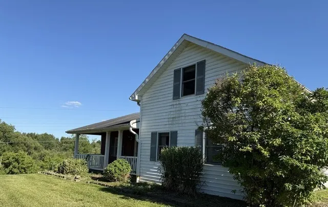 $260,000 | 13271 Geer Road, Holland, NY 14080