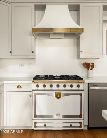 $3,350,000 | 3131 North 53rd Place, Phoenix, AZ 85018