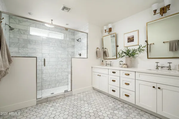 $3,350,000 | 3131 North 53rd Place, Phoenix, AZ 85018