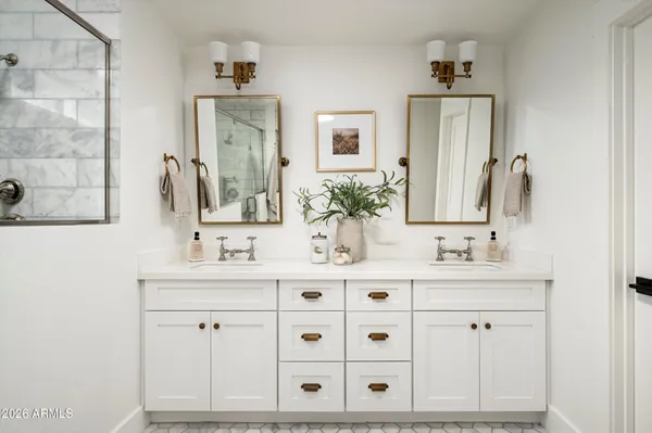 $3,350,000 | 3131 North 53rd Place, Phoenix, AZ 85018